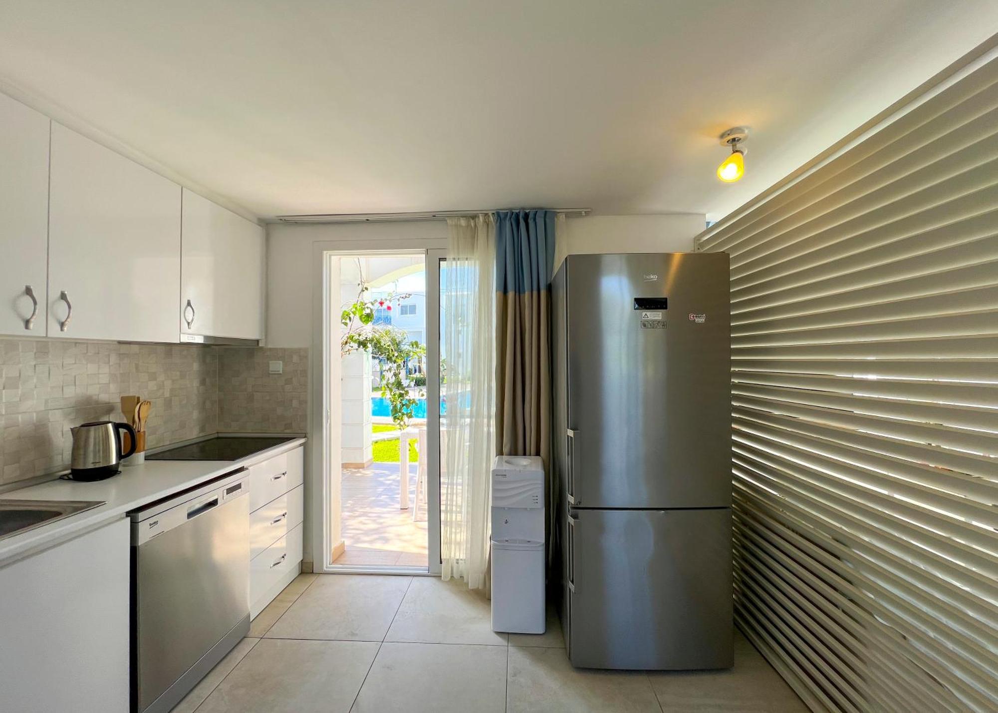 Garden Loft Apt With Pool In Alsancak Kyrenia Kyrenia  Exteriör bild