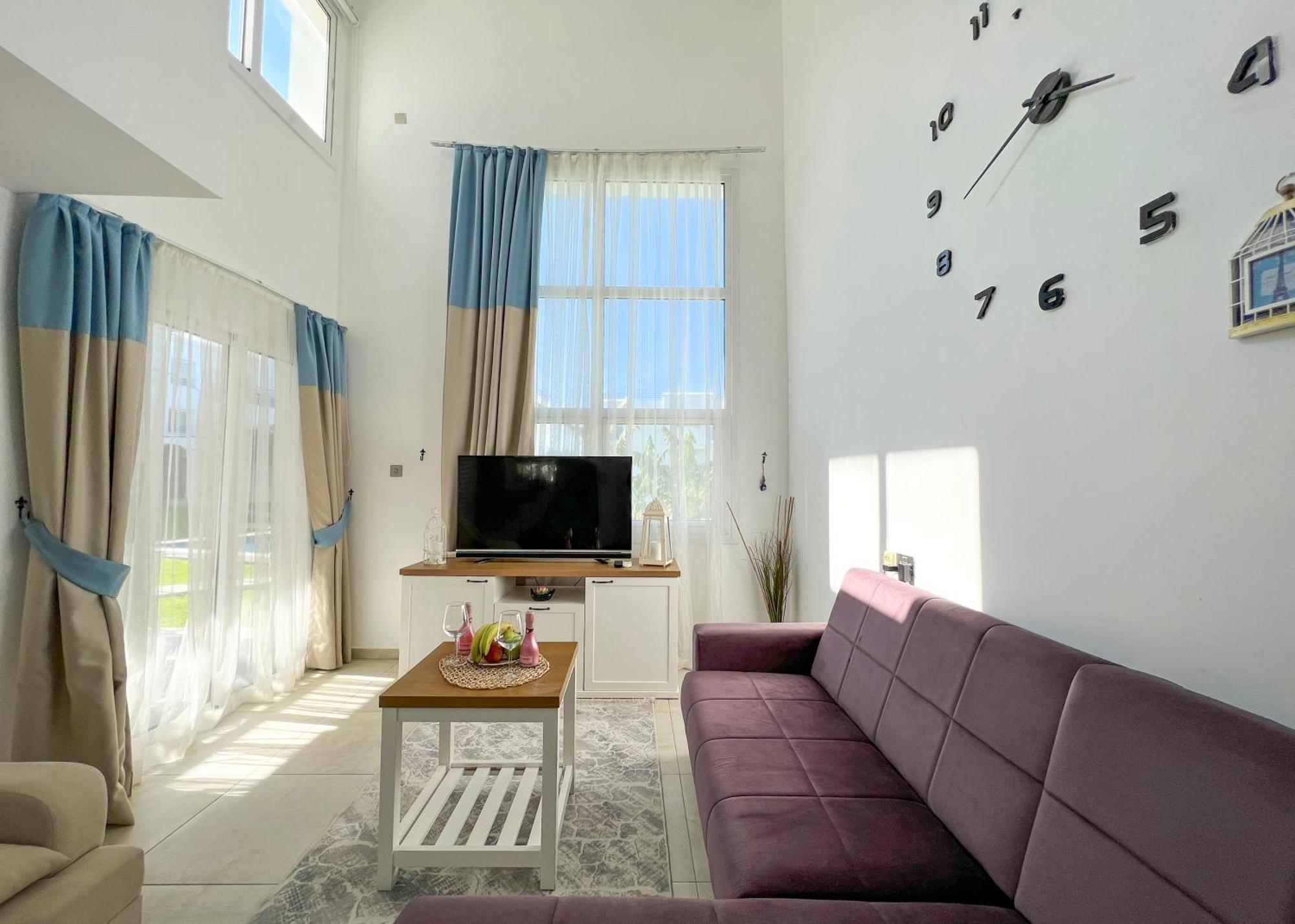 Garden Loft Apt With Pool In Alsancak Kyrenia Kyrenia  Exteriör bild